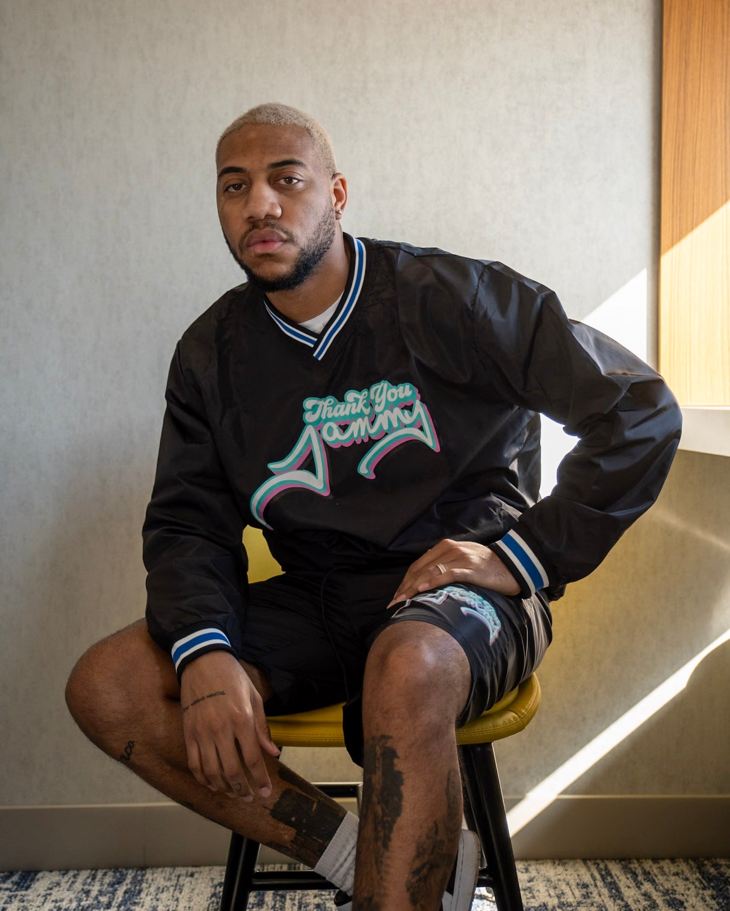 The 11/10 - Crew pullover + shorts set.